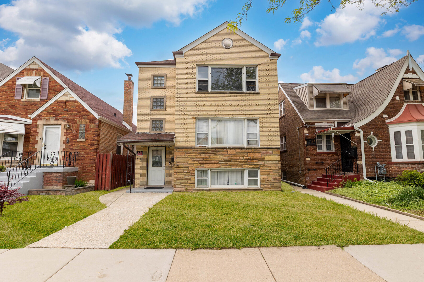 7118 South Mozart Street Chicago IL 60629