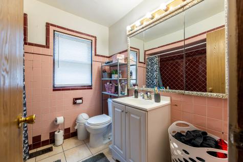 7118 South Mozart Street Chicago IL 60629