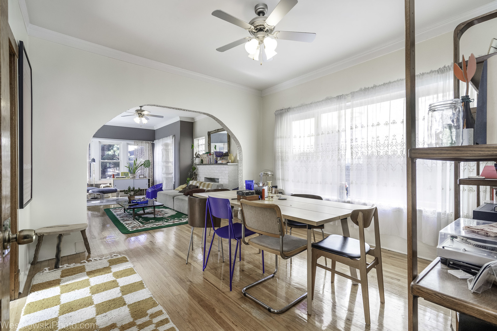 3039 North Haussen Court Chicago IL 60618