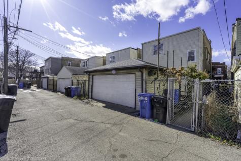 3039 North Haussen Court Chicago IL 60618