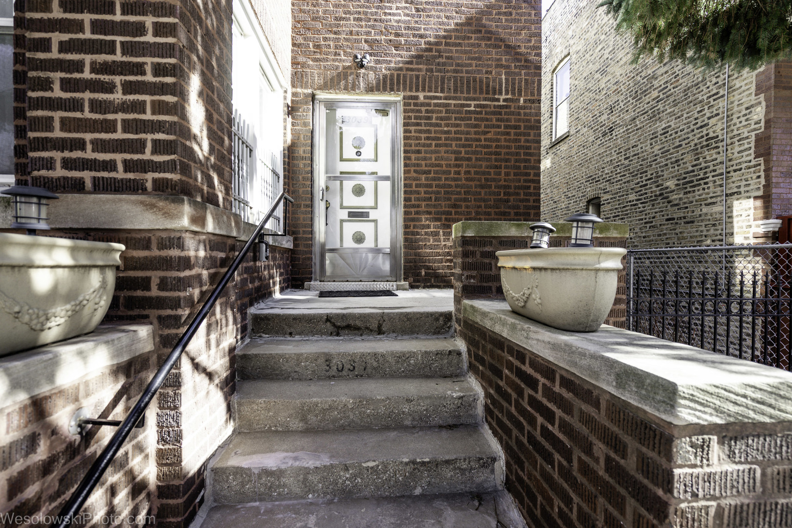 3039 North Haussen Court Chicago IL 60618