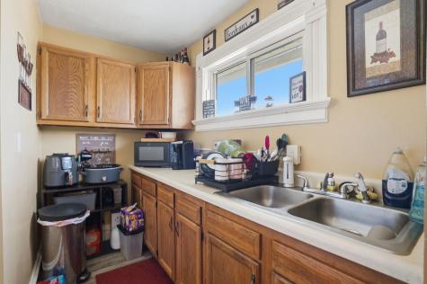 1324 7TH Avenue Moline IL 61265