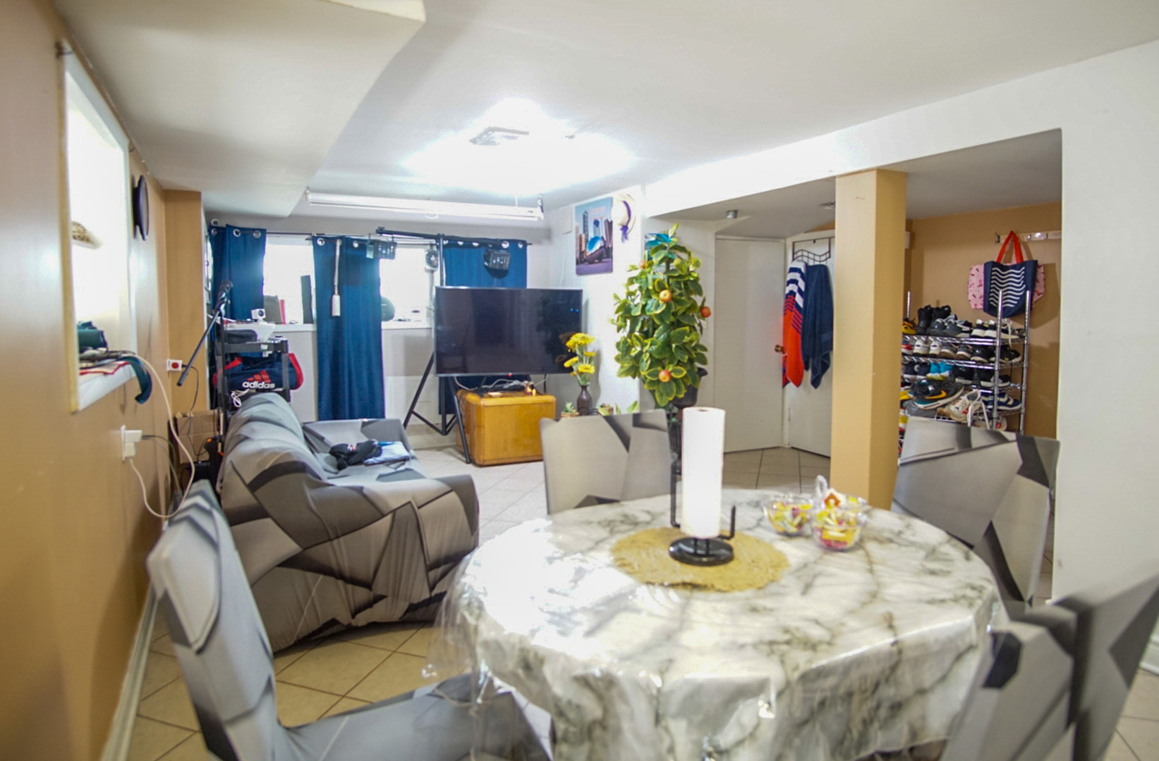 5224 West Deming Place Chicago IL 60639