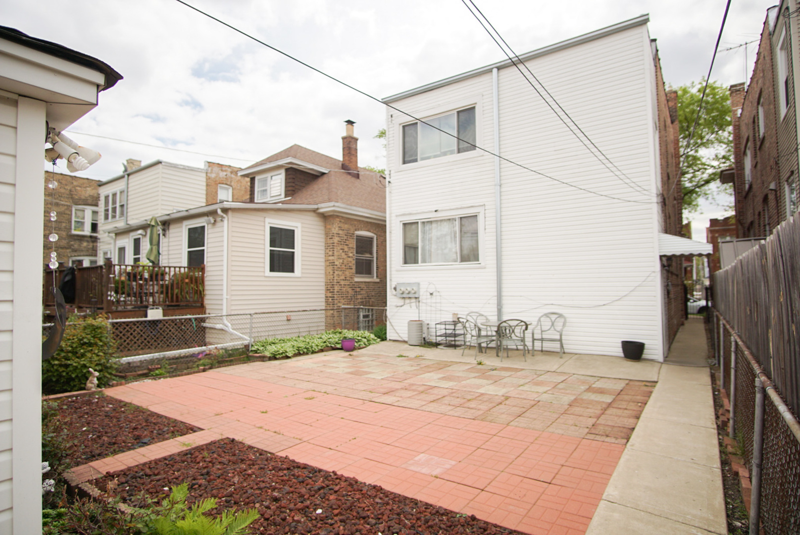 5224 West Deming Place Chicago IL 60639