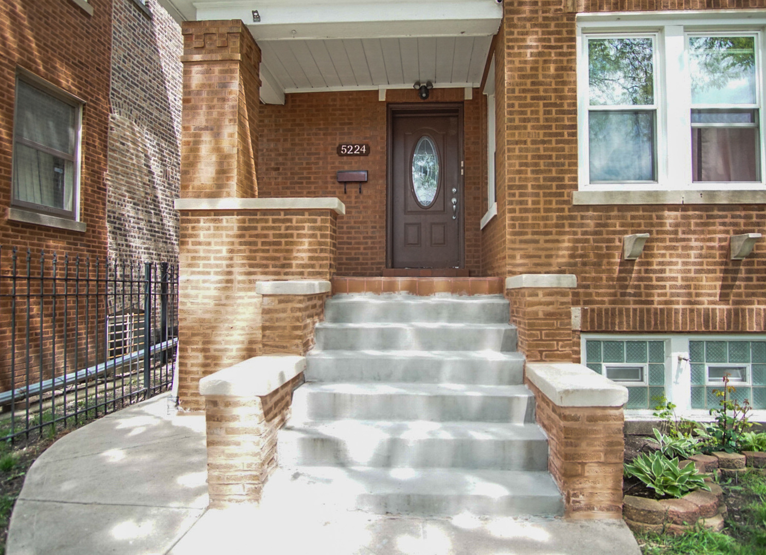 5224 West Deming Place Chicago IL 60639