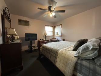 13839 South State Street Riverdale IL 60827