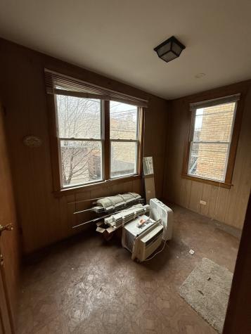 1325 West Cornelia Avenue Chicago IL 60657