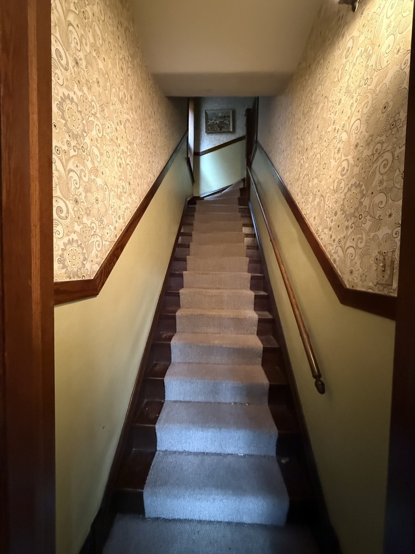1325 West Cornelia Avenue Chicago IL 60657