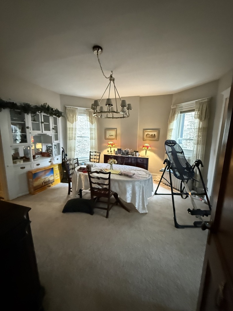 1325 West Cornelia Avenue Chicago IL 60657