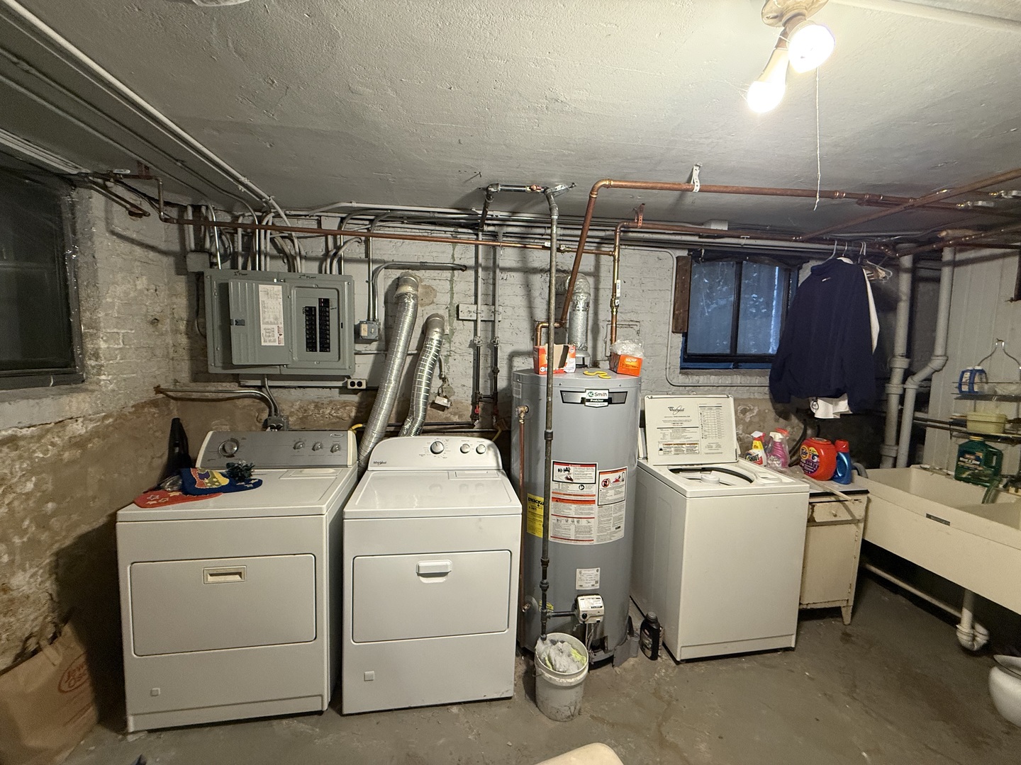 1325 West Cornelia Avenue Chicago IL 60657