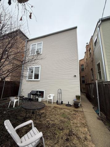 1325 West Cornelia Avenue Chicago IL 60657