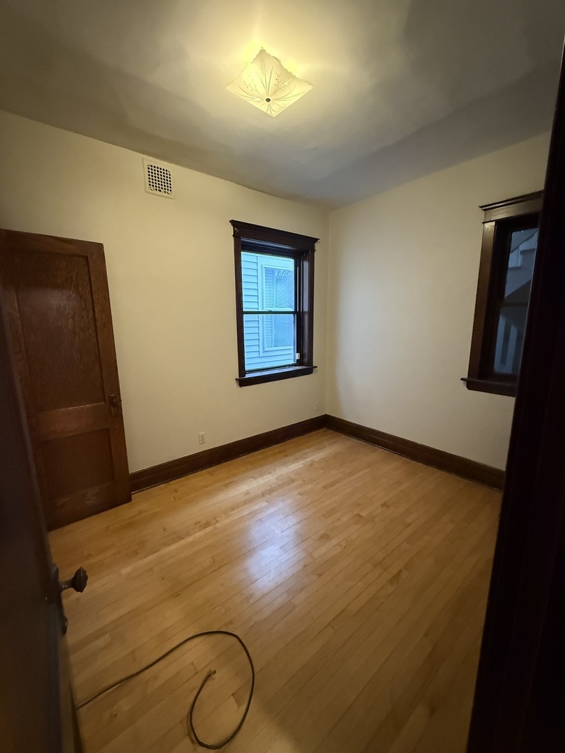 1325 West Cornelia Avenue Chicago IL 60657