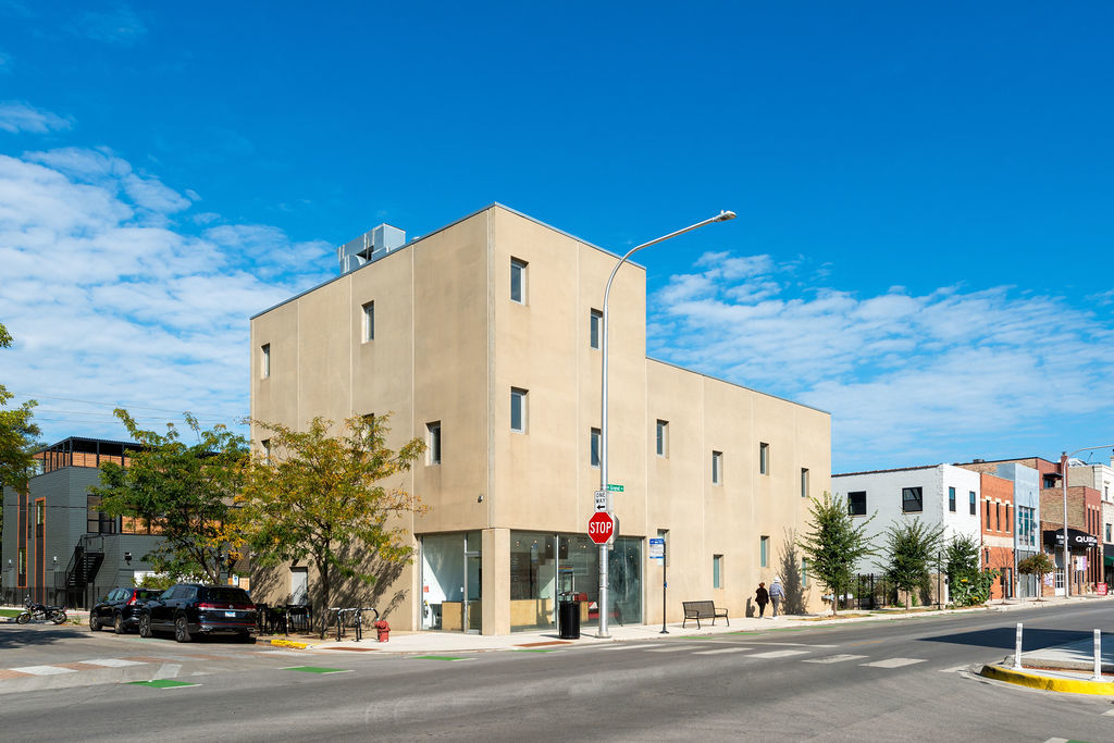 2054 West Grand Avenue Chicago IL 60612