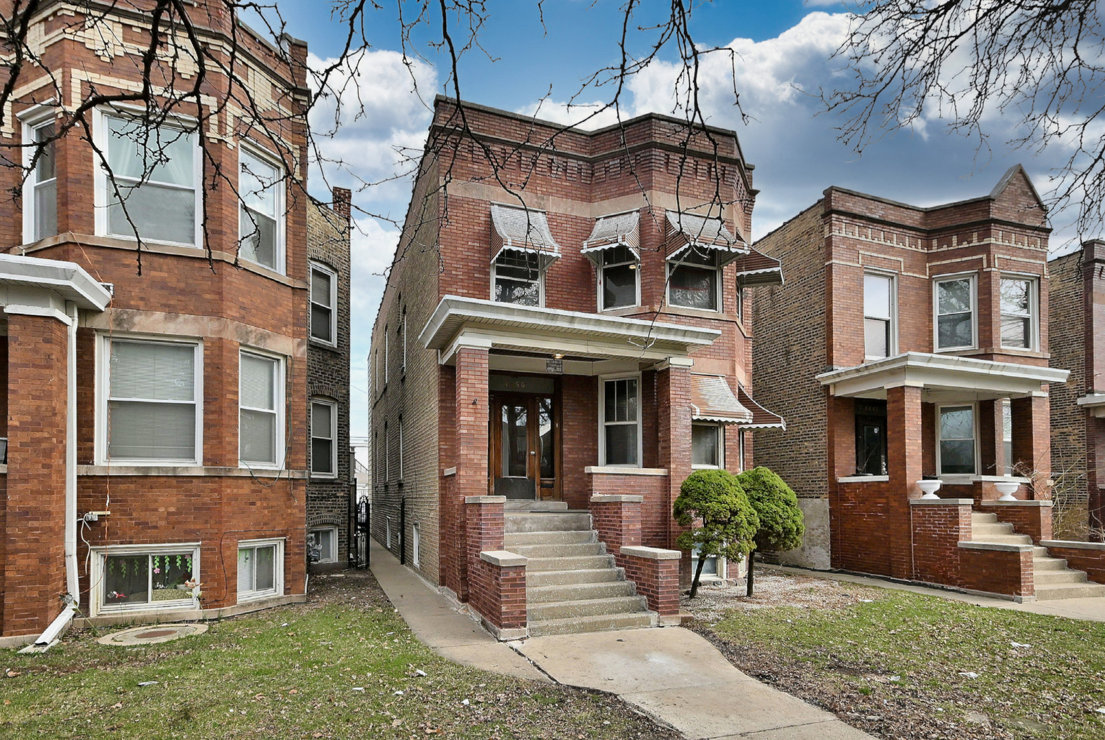 4450 West Altgeld Street Chicago IL 60639