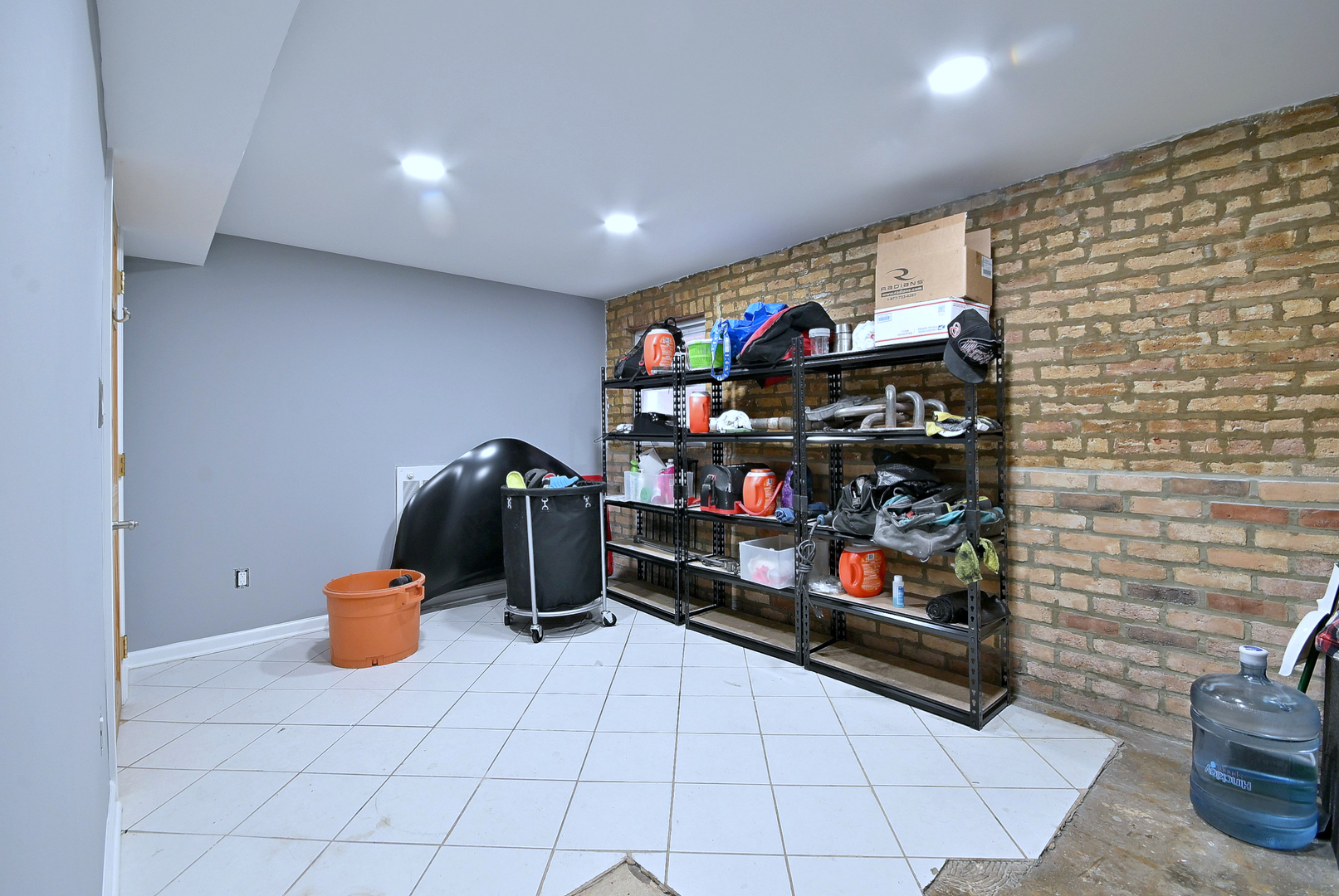 4450 West Altgeld Street Chicago IL 60639