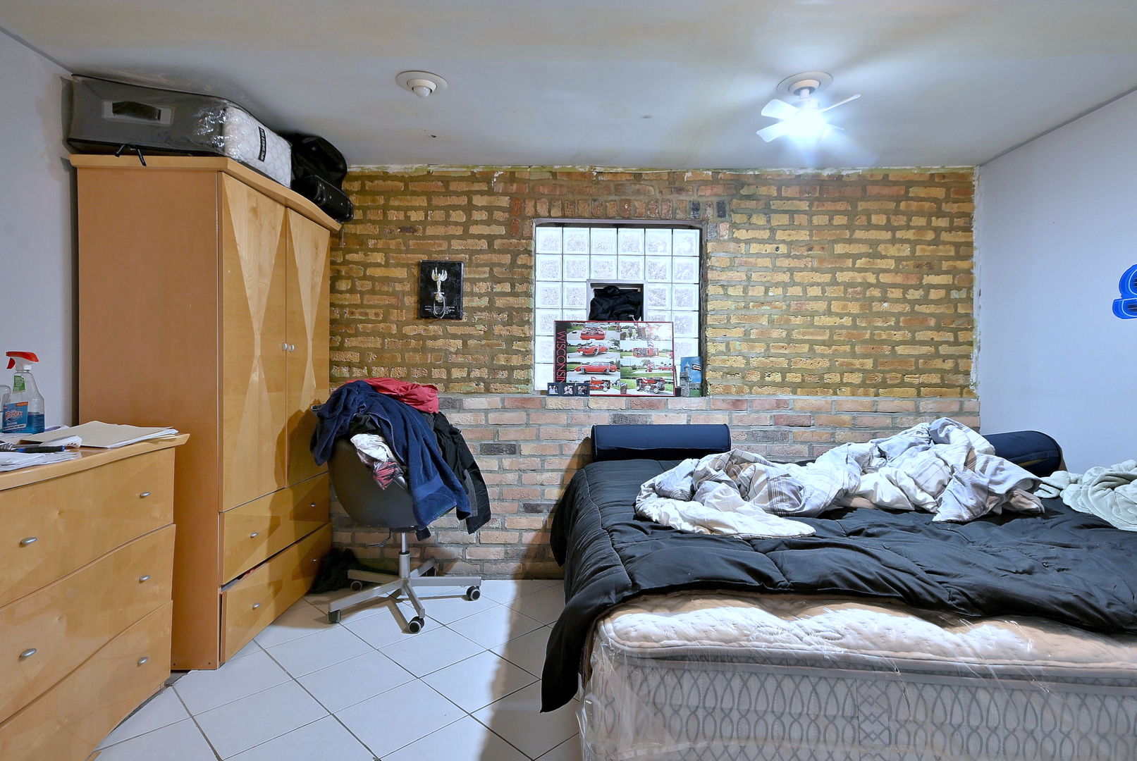 4450 West Altgeld Street Chicago IL 60639