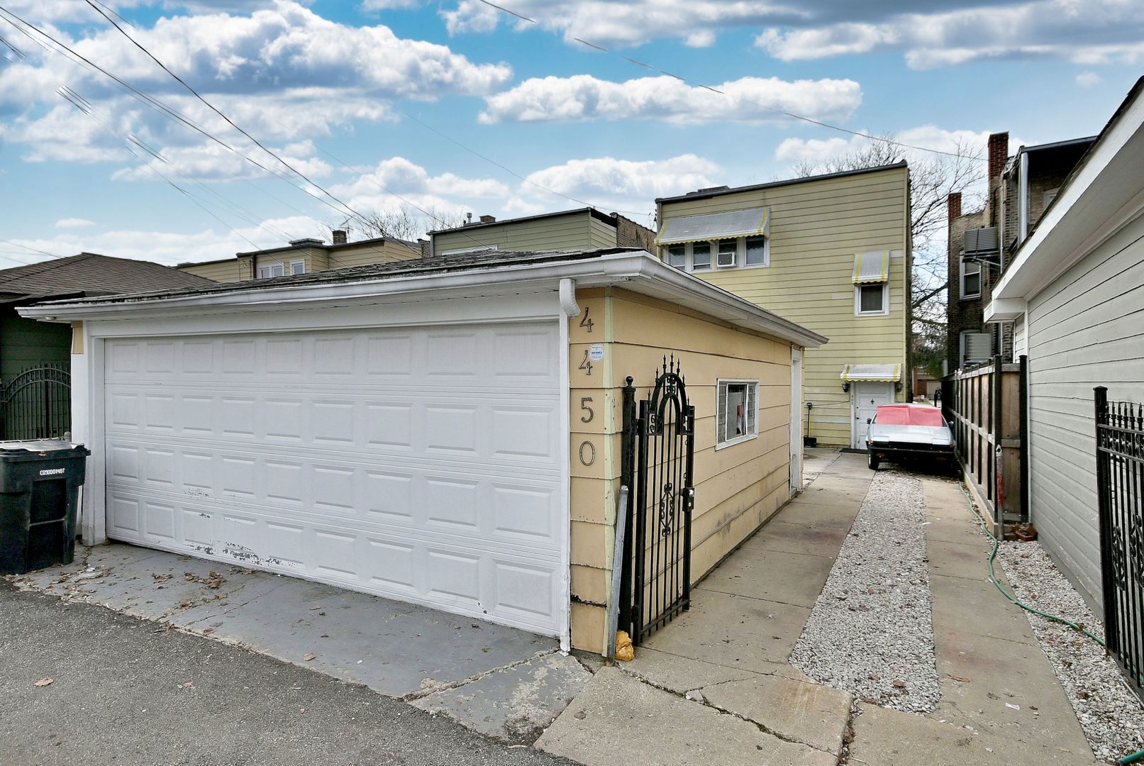 4450 West Altgeld Street Chicago IL 60639