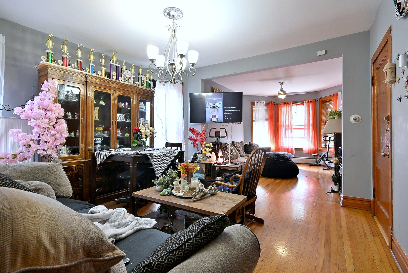 4450 West Altgeld Street Chicago IL 60639
