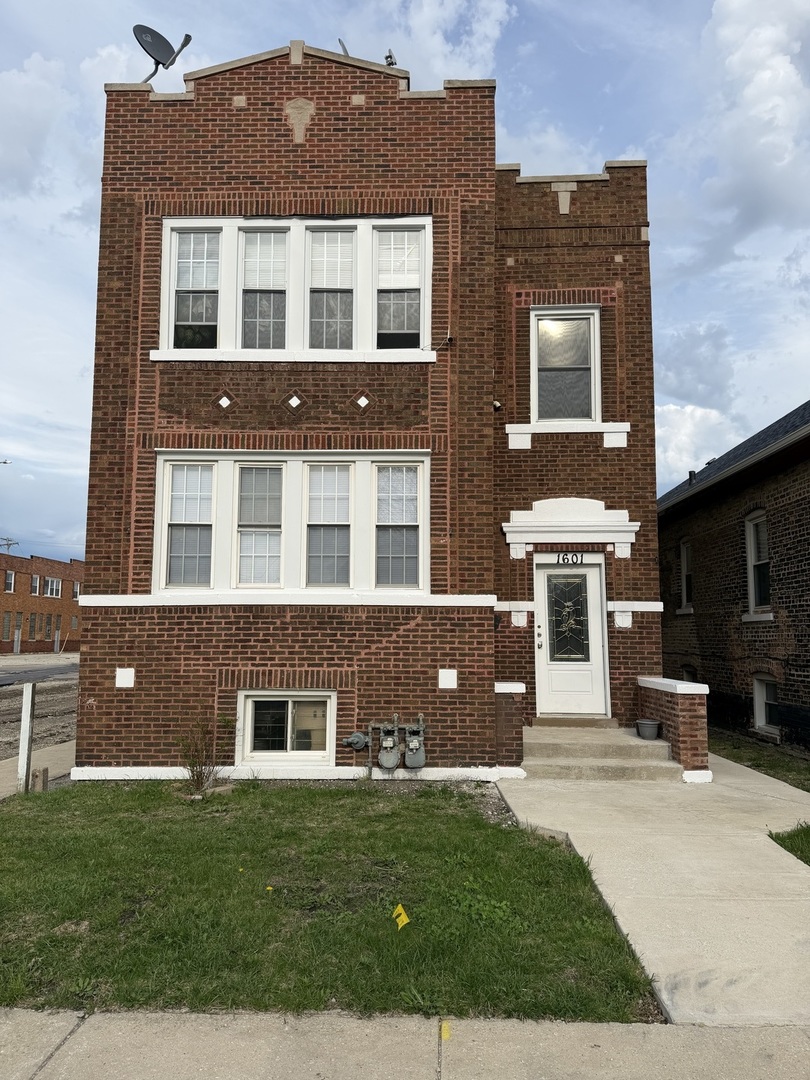 1601 South 48th Court Cicero IL 60804