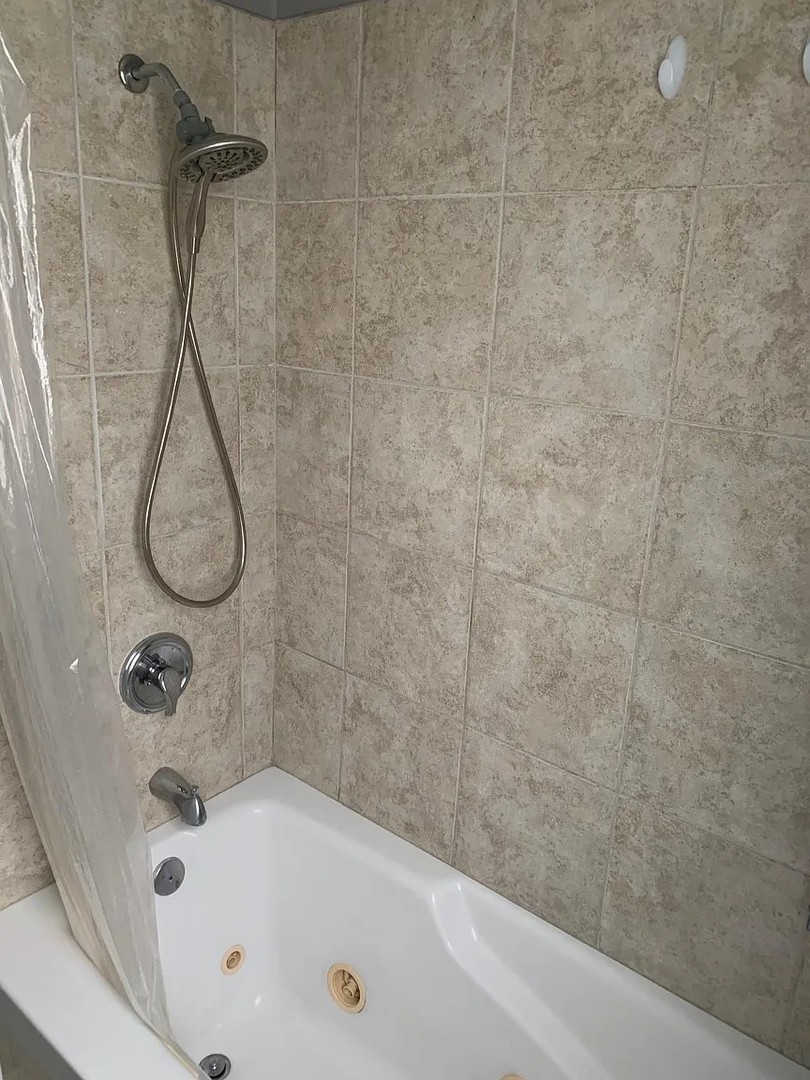5475 North Monitor Avenue Chicago IL 60630