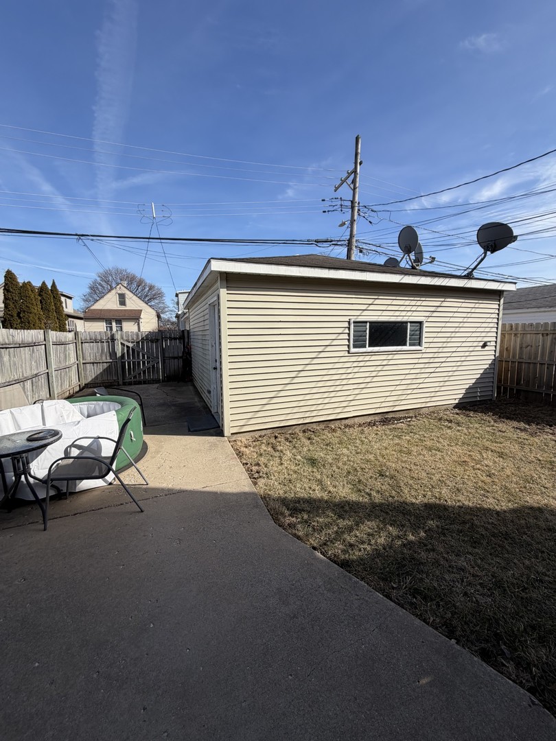 5475 North Monitor Avenue Chicago IL 60630