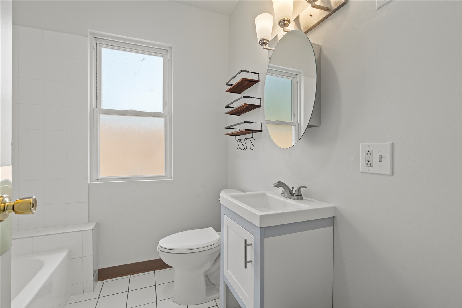 7238 South Wood Street Chicago IL 60636