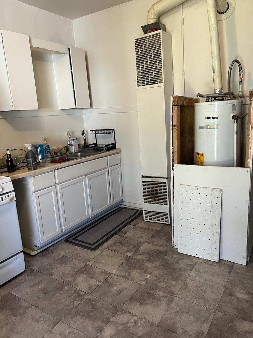 5243 South Maplewood Avenue Chicago IL 60632