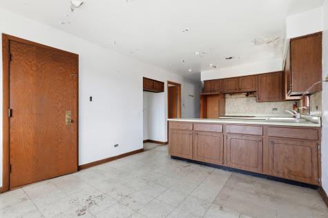 1633 Downs Drive Calumet City IL 60409
