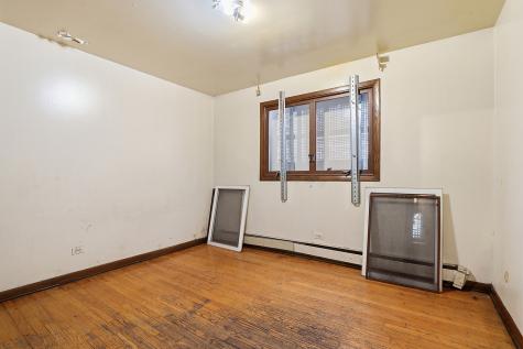 1633 Downs Drive Calumet City IL 60409