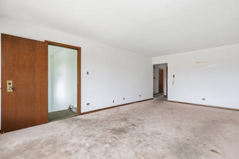 1633 Downs Drive Calumet City IL 60409