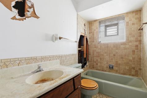 1633 Downs Drive Calumet City IL 60409
