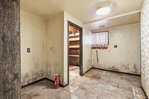 1633 Downs Drive Calumet City IL 60409