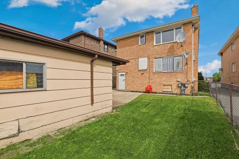 1633 Downs Drive Calumet City IL 60409
