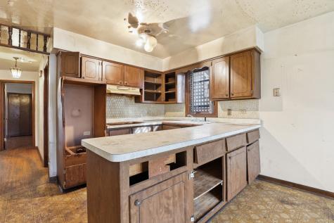 1633 Downs Drive Calumet City IL 60409