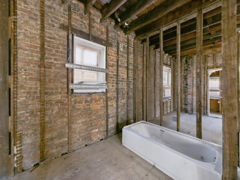 7339 South Bennett Avenue Chicago IL 60649