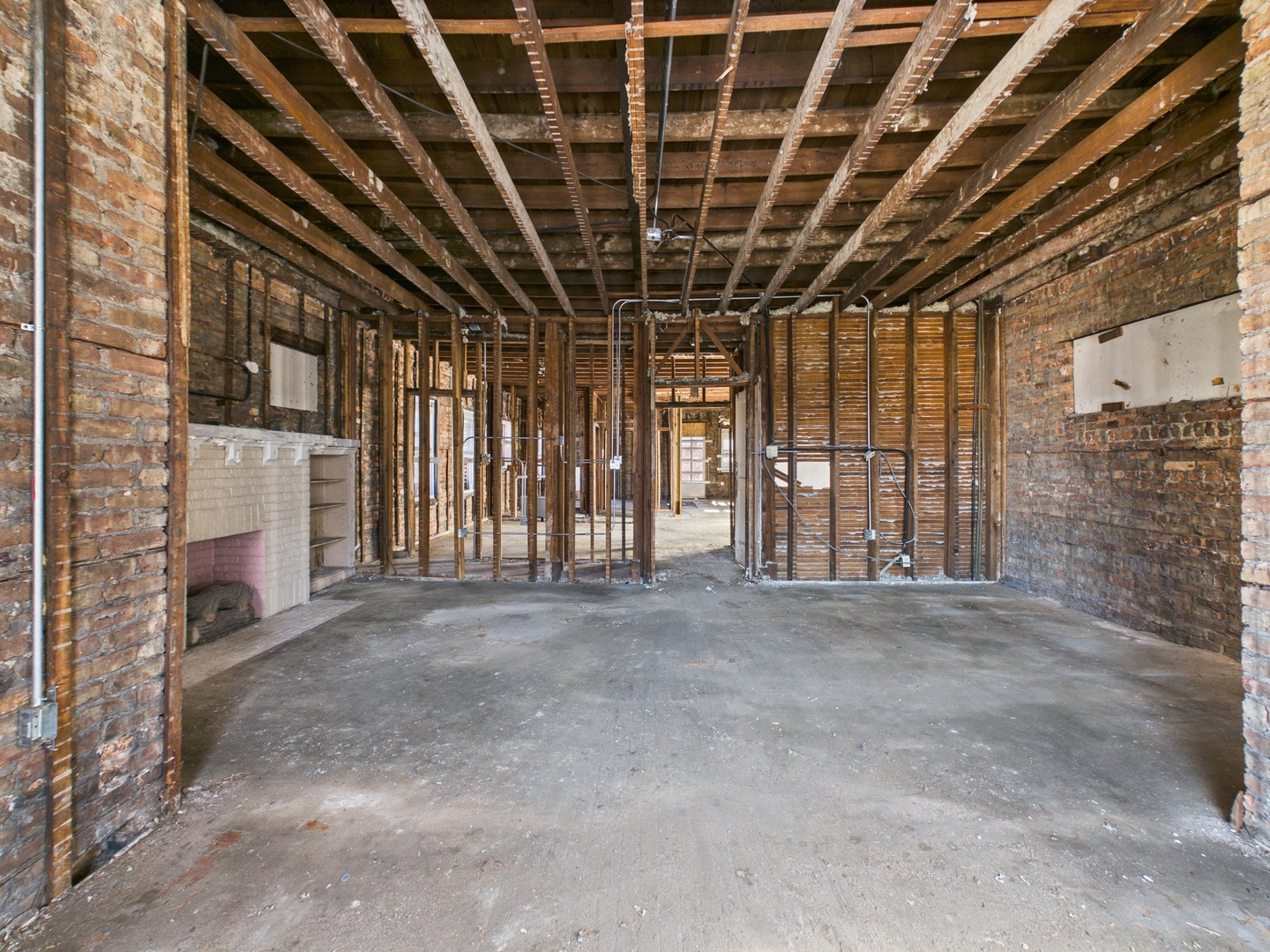 7339 South Bennett Avenue Chicago IL 60649