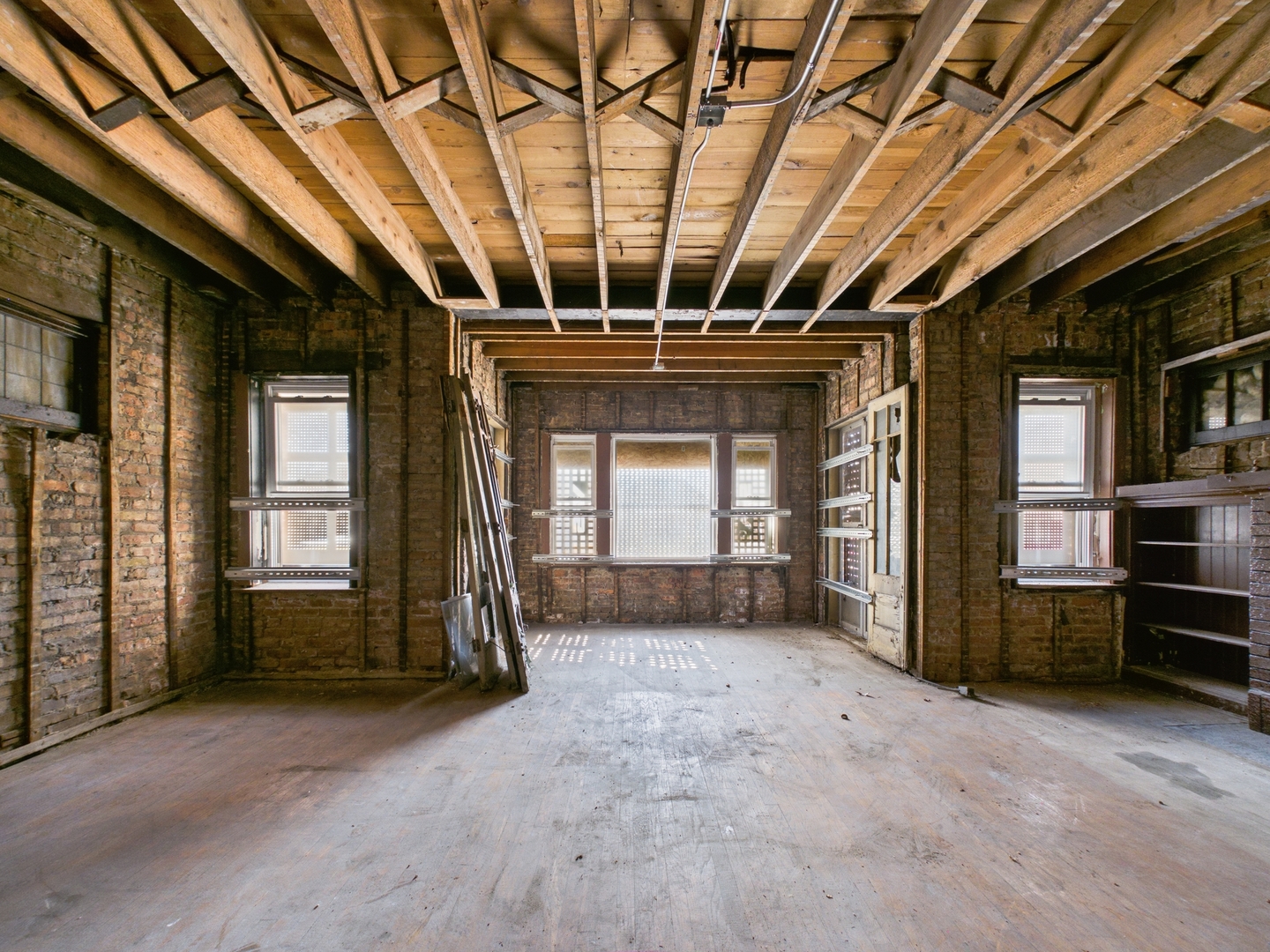 7339 South Bennett Avenue Chicago IL 60649