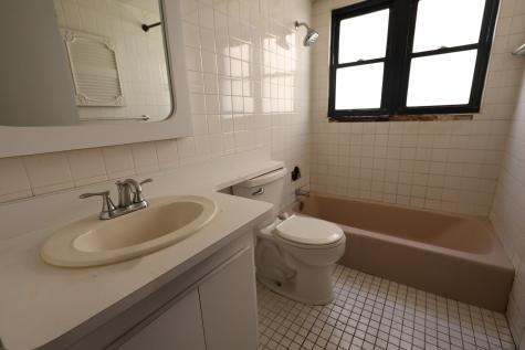 333 Luella Avenue Calumet City IL 60409