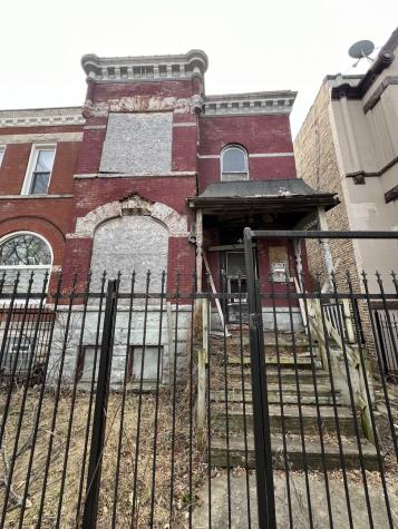 3345 West Monroe Street Chicago IL 60624