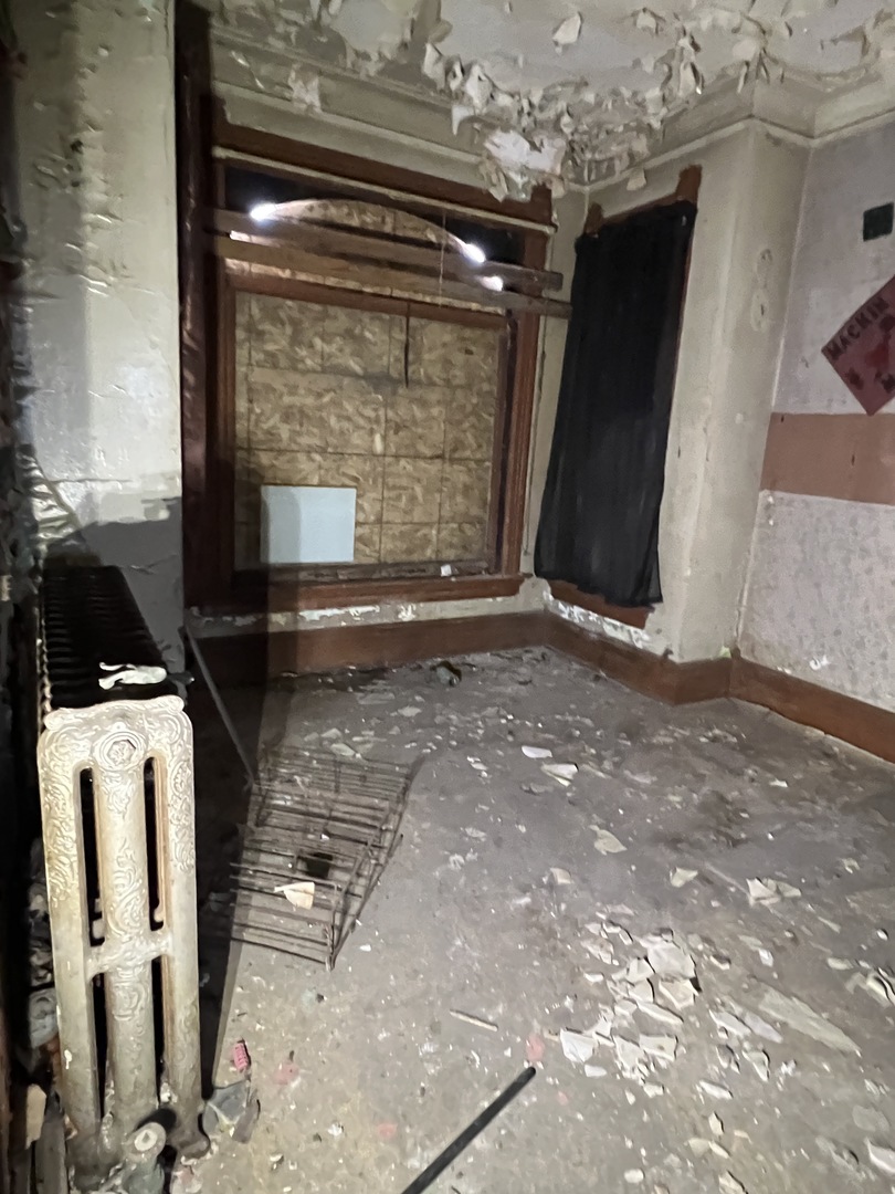 3345 West Monroe Street Chicago IL 60624