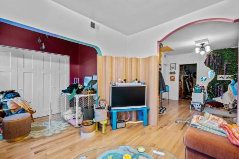 1813 North Kedzie Avenue Chicago IL 60647