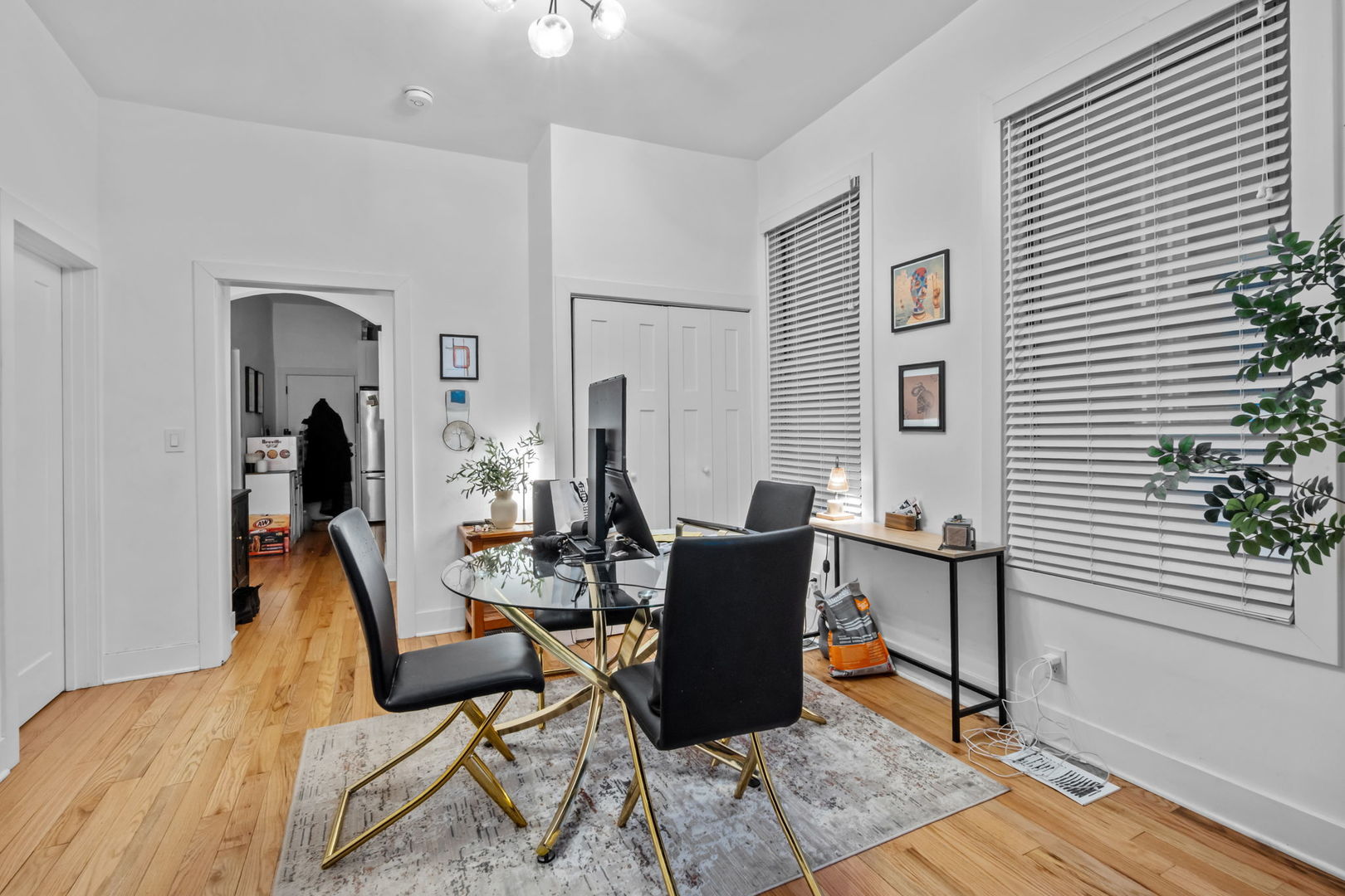 1813 North Kedzie Avenue Chicago IL 60647