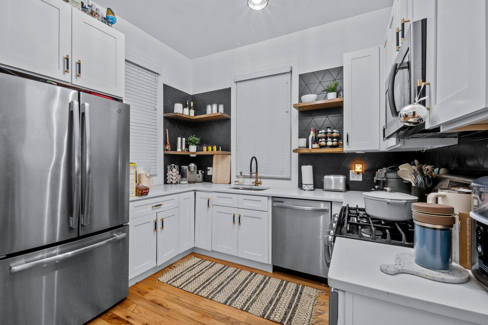 1813 North Kedzie Avenue Chicago IL 60647
