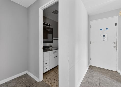 18235 Exchange Avenue Lansing IL 60438