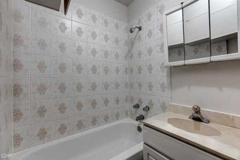 2832 North Mozart Street Chicago IL 60618