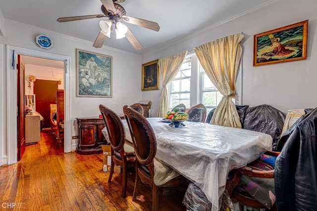 2832 North Mozart Street Chicago IL 60618