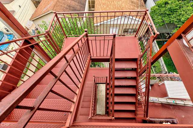 2832 North Mozart Street Chicago IL 60618