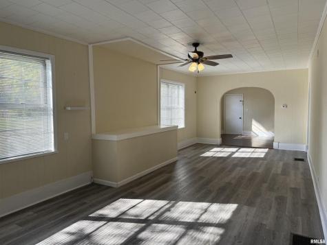 1103 West Boulevard St Street Marion IL 62959