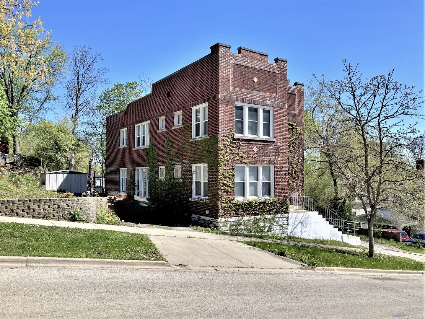 419 Campbell Street Joliet IL 60435