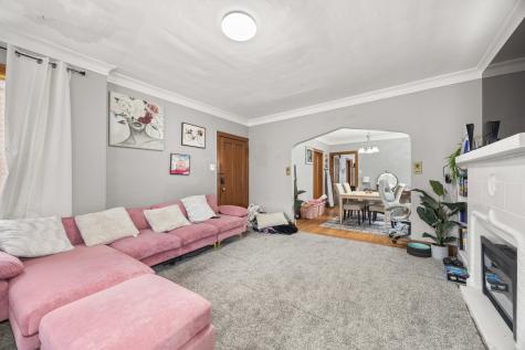 1833 Gunderson Avenue Berwyn IL 60402